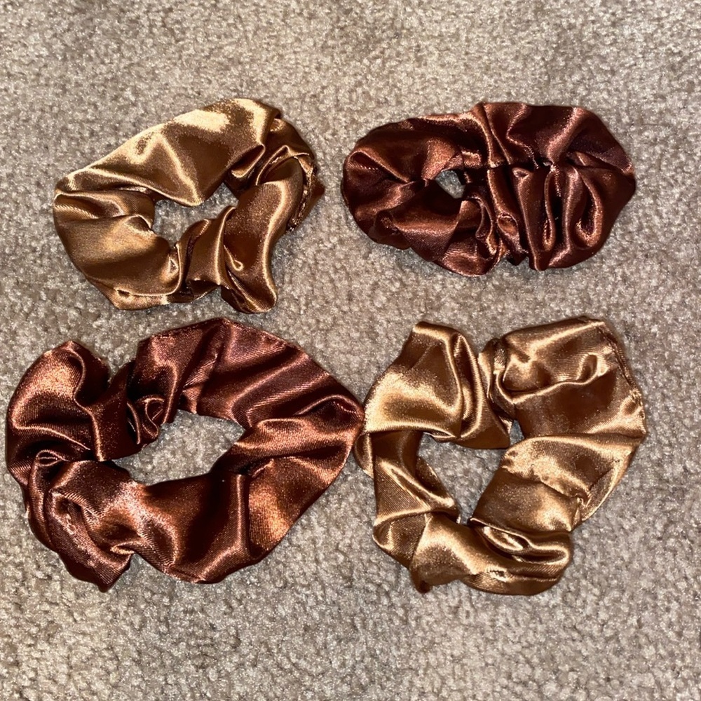 Satin Silk Hair Scrunchies Soft Hair Ties Fashion 4 pcs
